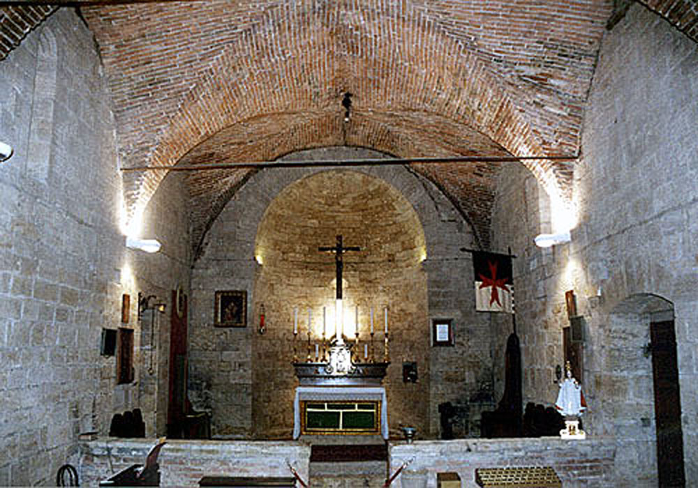 Iglesia Castillo de la Maggione